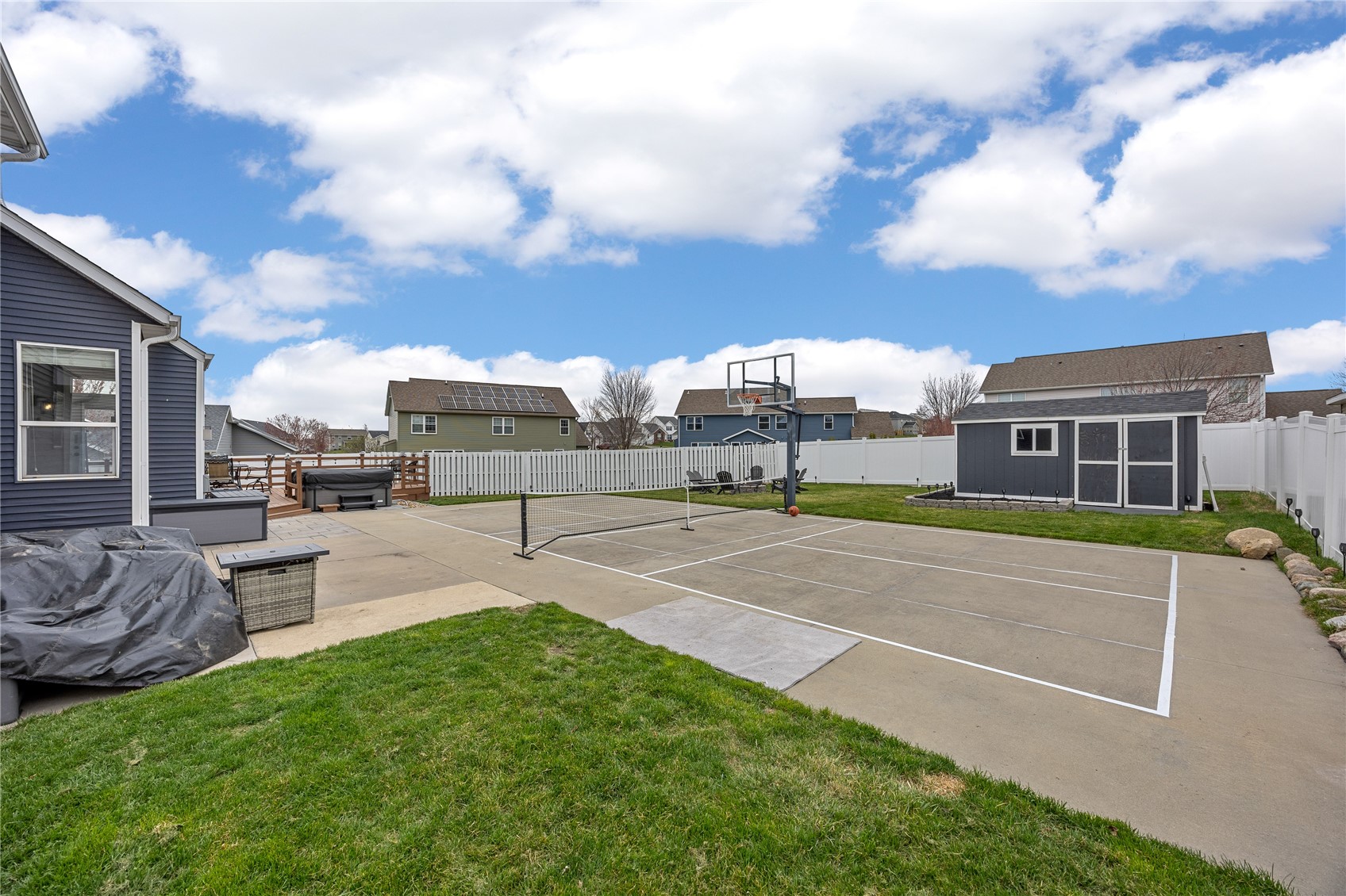 311 Rockhurst Drive SW Cedar Rapids IA 52404