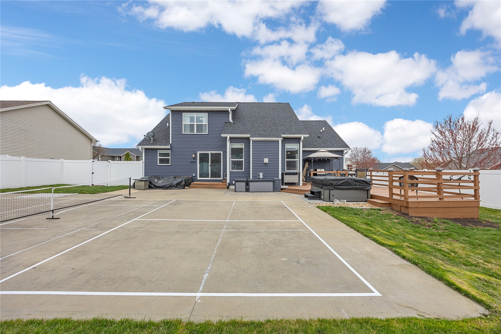 311 Rockhurst Drive SW Cedar Rapids IA 52404