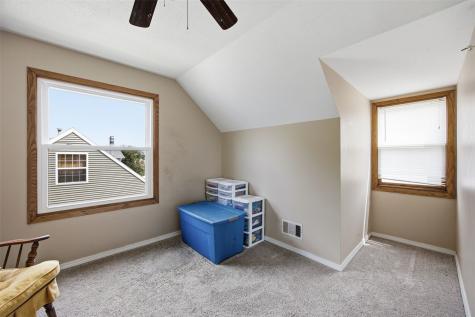 5134 Gordon Avenue NW Cedar Rapids IA 52405