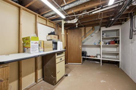 5134 Gordon Avenue NW Cedar Rapids IA 52405