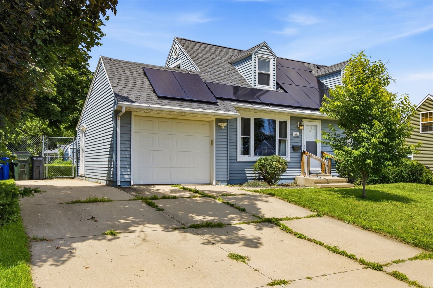 5134 Gordon Avenue NW Cedar Rapids IA 52405