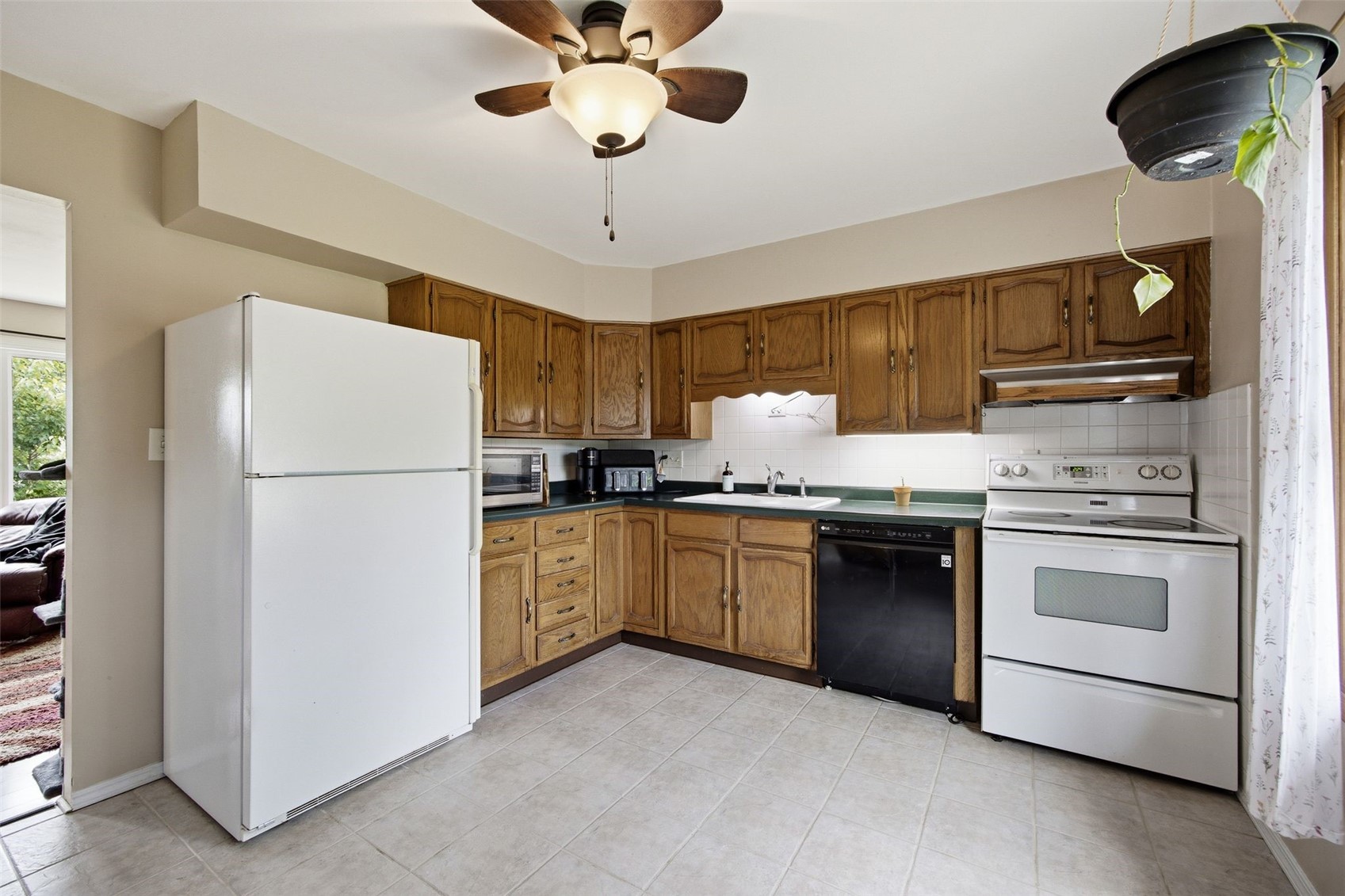 5134 Gordon Avenue NW Cedar Rapids IA 52405