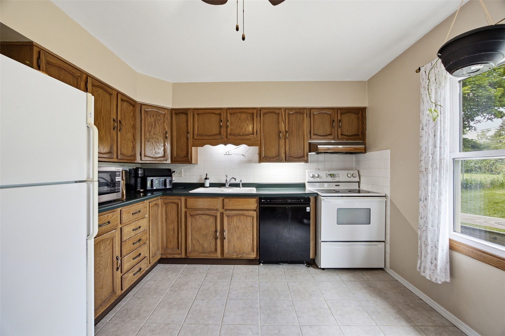 5134 Gordon Avenue NW Cedar Rapids IA 52405