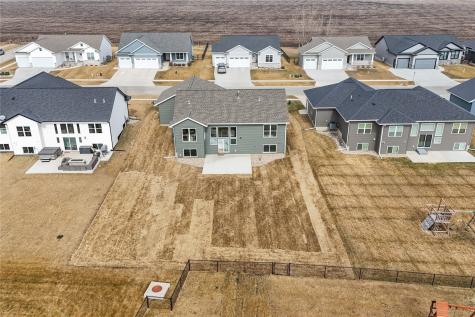 1297 Hickory Ridge Drive Marion IA 52302
