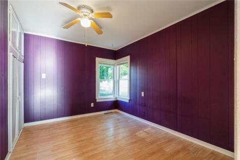 513 33rd Street NE Cedar Rapids IA 52402