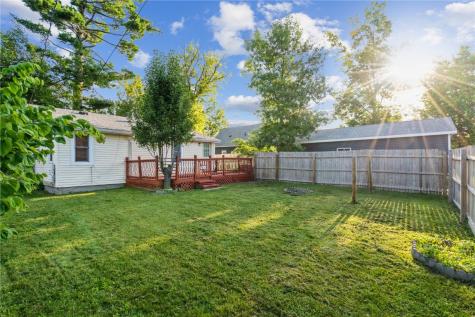 513 33rd Street NE Cedar Rapids IA 52402