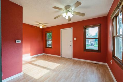 513 33rd Street NE Cedar Rapids IA 52402