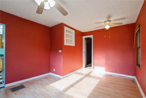513 33rd Street NE Cedar Rapids IA 52402