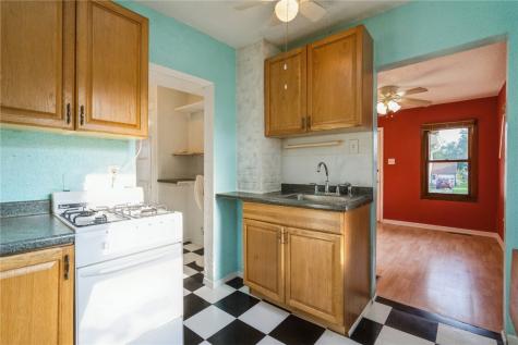 513 33rd Street NE Cedar Rapids IA 52402