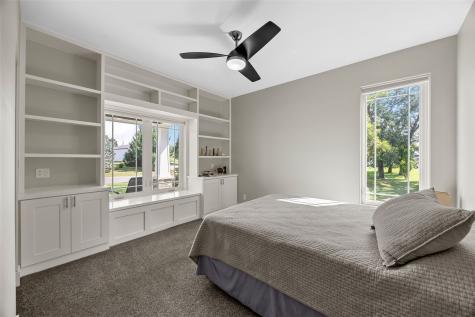 5001 Dewees Court Cedar Rapids IA 52411