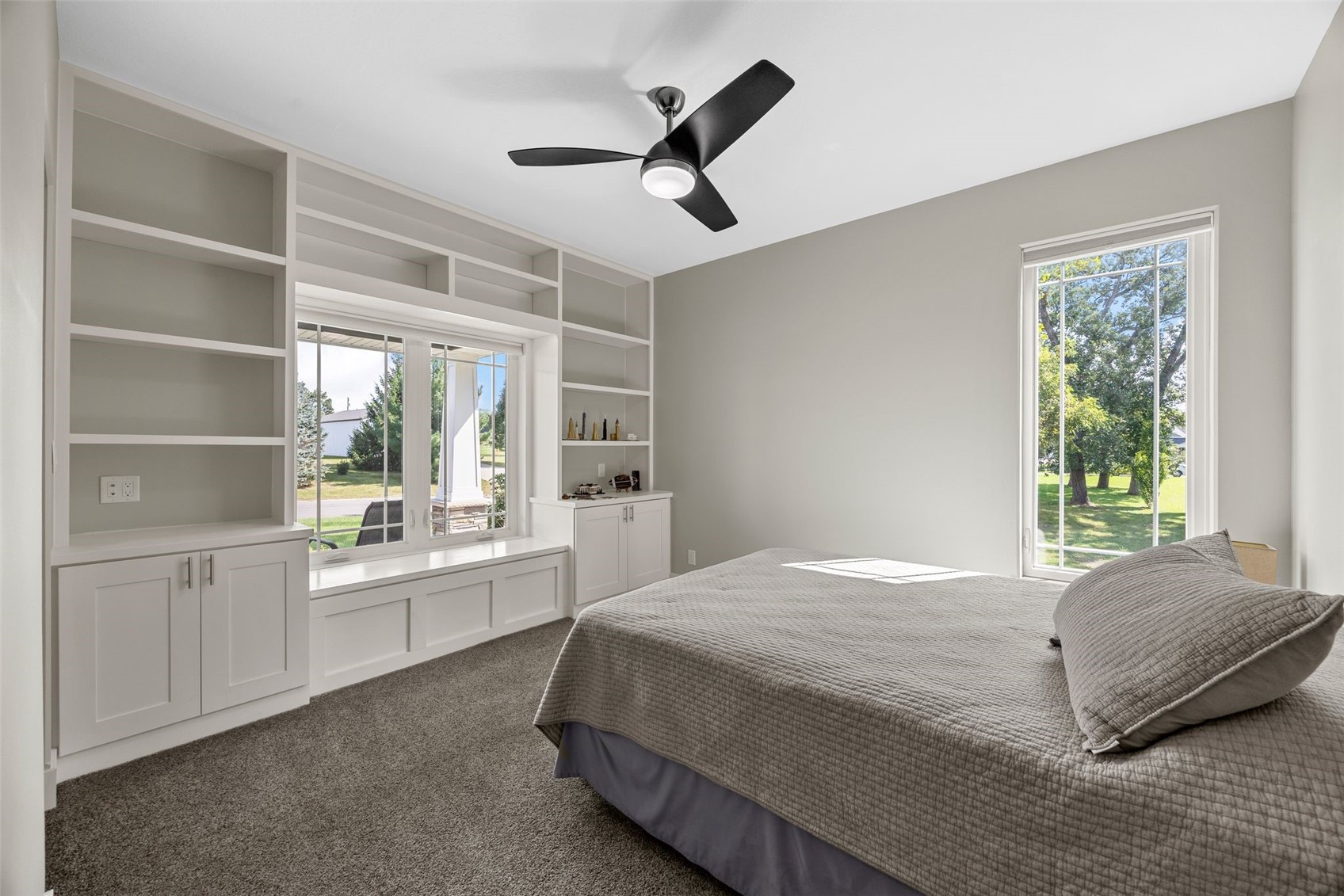 5001 Dewees Court Cedar Rapids IA 52411