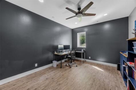 5001 Dewees Court Cedar Rapids IA 52411