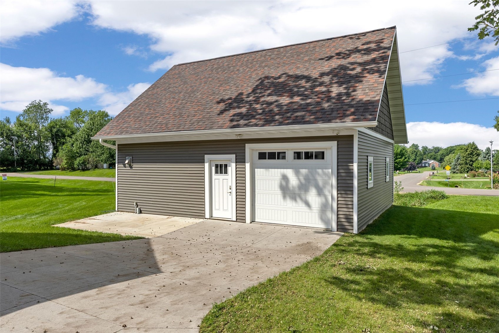 5001 Dewees Court Cedar Rapids IA 52411