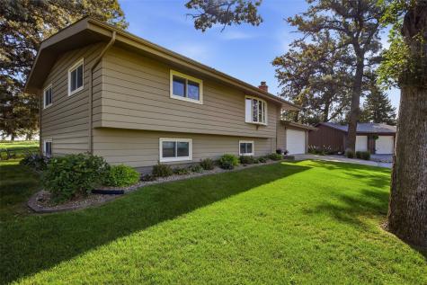 7698 32nd Avenue Norway IA 52318
