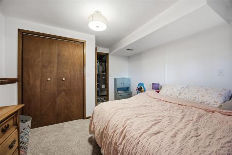7698 32nd Avenue Norway IA 52318