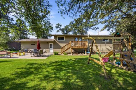 7698 32nd Avenue Norway IA 52318