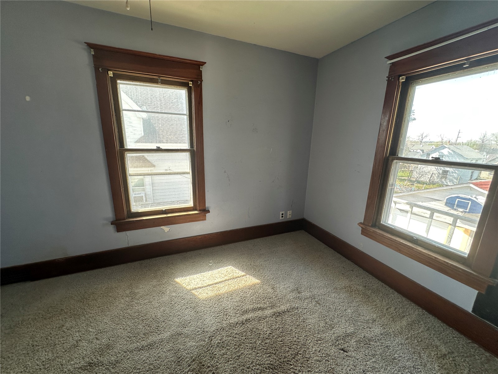 266 24th Avenue SW Cedar Rapids IA 52404