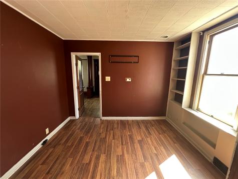 266 24th Avenue SW Cedar Rapids IA 52404
