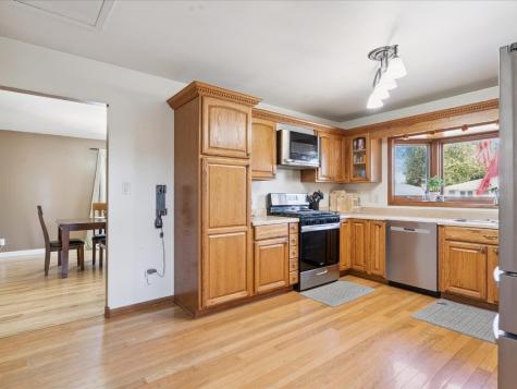 1401 Harold Drive SE Cedar Rapids IA 52403