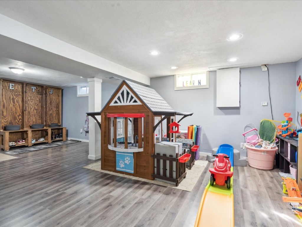 1401 Harold Drive SE Cedar Rapids IA 52403