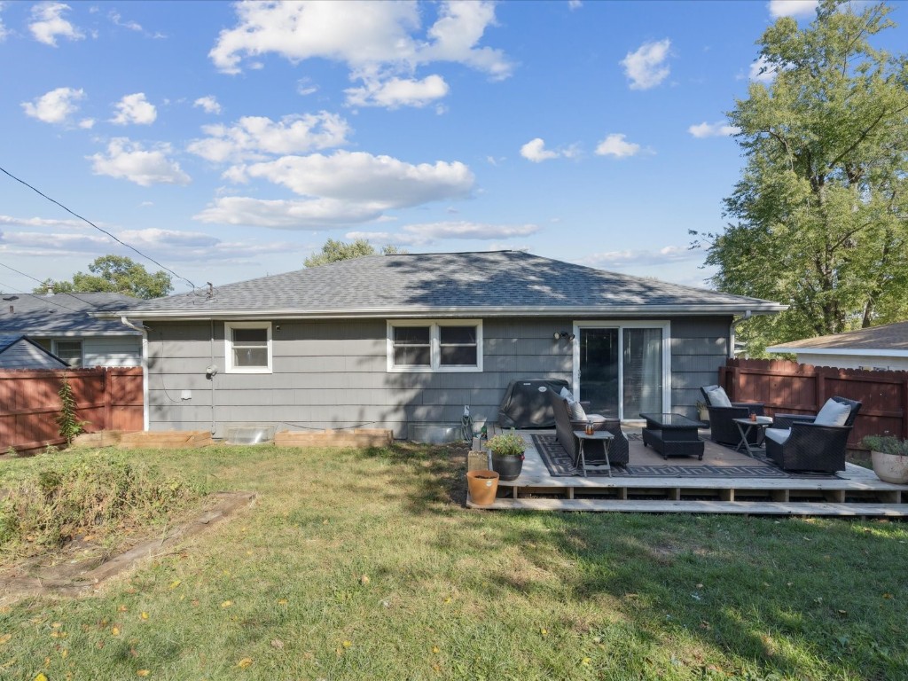 1401 Harold Drive SE Cedar Rapids IA 52403