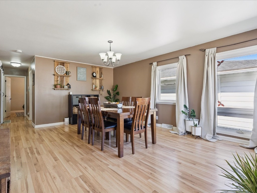 1401 Harold Drive SE Cedar Rapids IA 52403