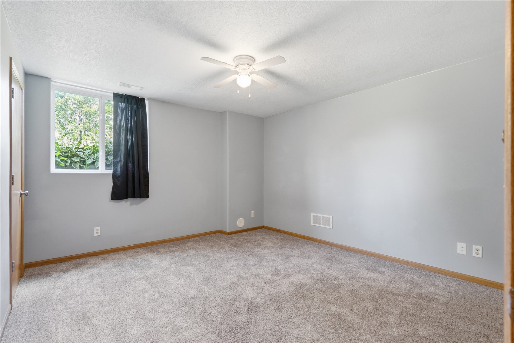 410 South Street Urbana IA 52345