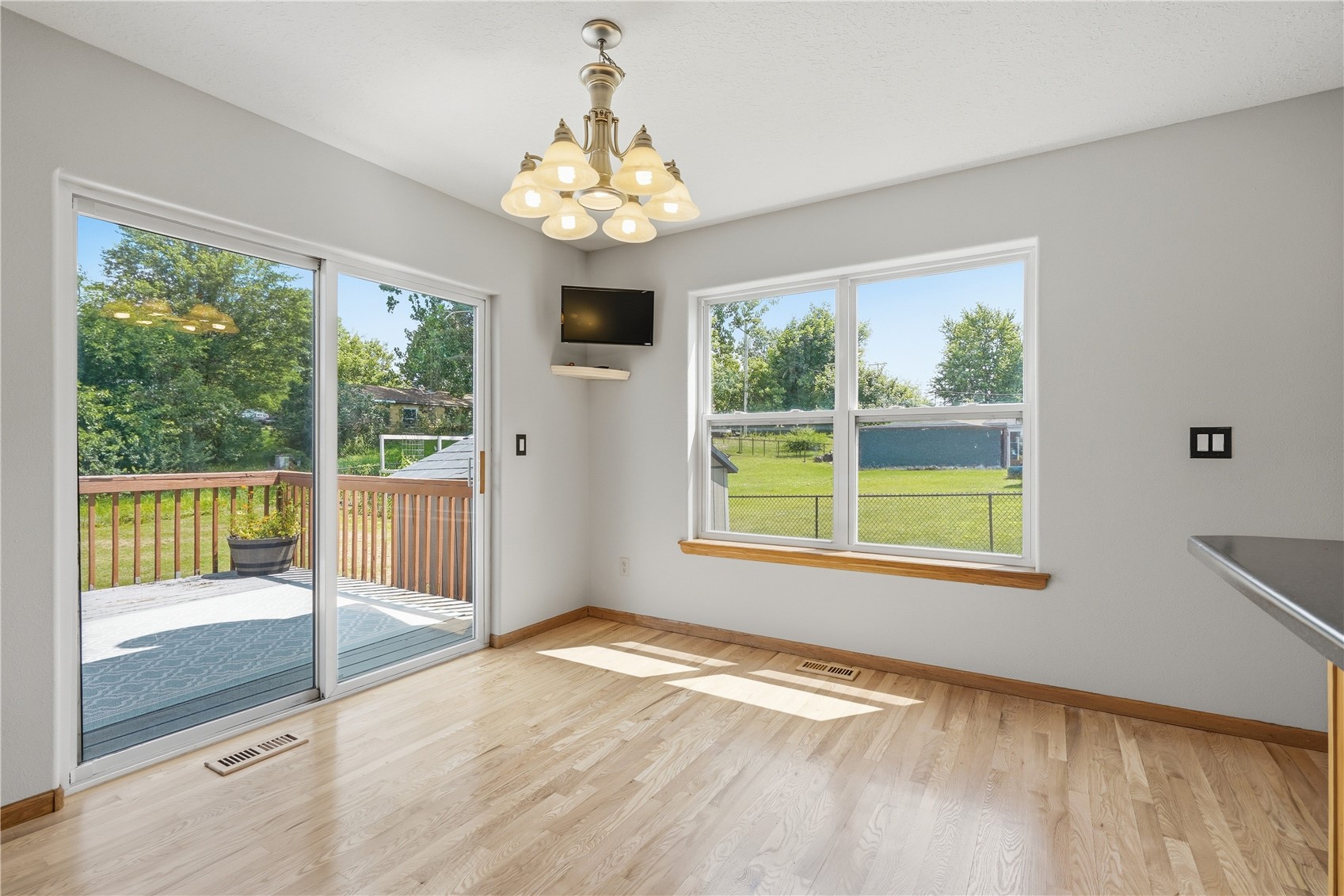 410 South Street Urbana IA 52345
