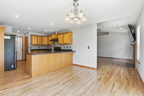 410 South Street Urbana IA 52345