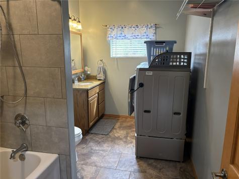 304 Buck Ridge Court Guttenberg IA 52052