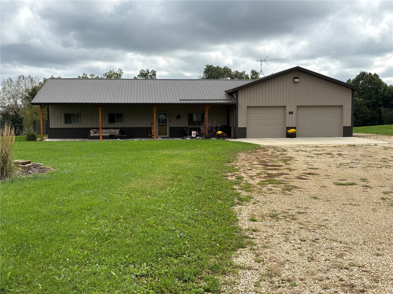 304 Buck Ridge Court Guttenberg IA 52052
