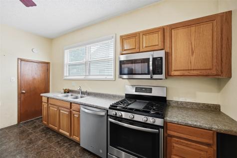 900 E Avenue NW Cedar Rapids IA 52405