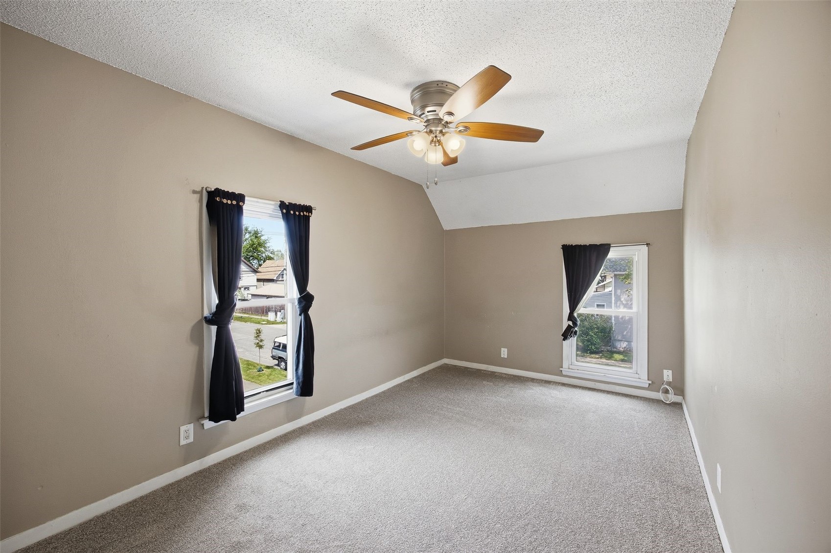 900 E Avenue NW Cedar Rapids IA 52405