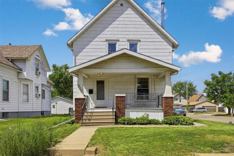 900 E Avenue NW Cedar Rapids IA 52405