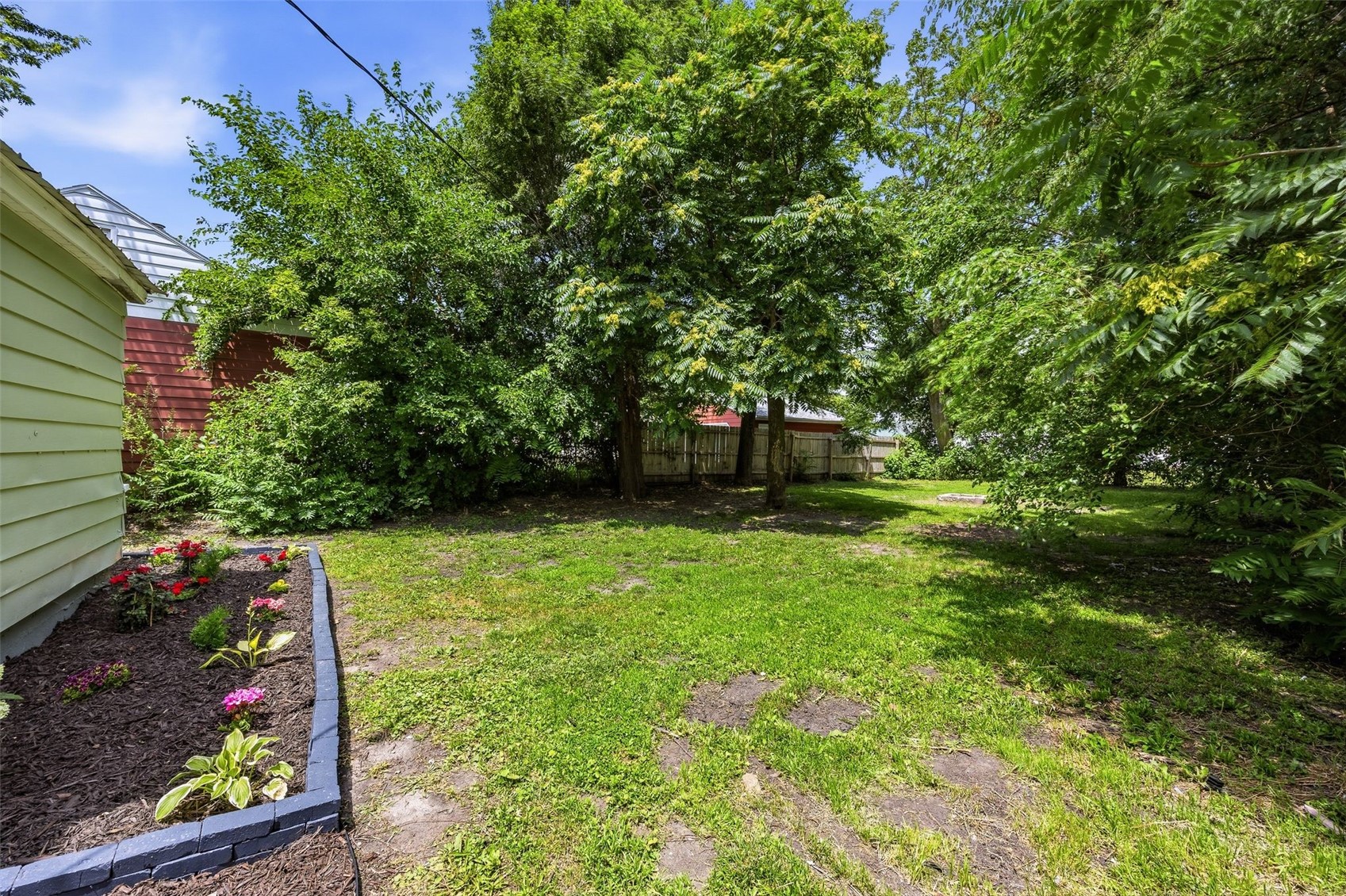 1126 32nd Street NE Cedar Rapids IA 52402