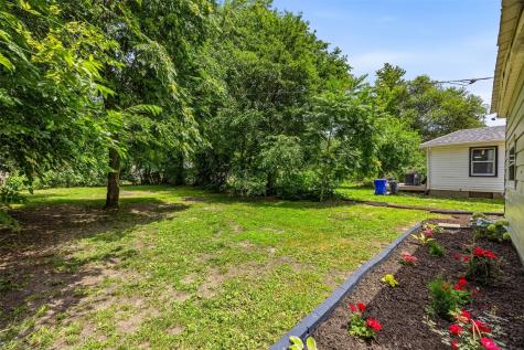 1126 32nd Street NE Cedar Rapids IA 52402