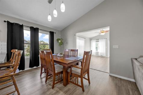 3601 Prairie Creek Road SW Cedar Rapids IA 52404