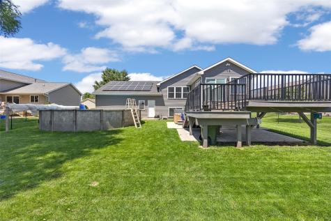 3601 Prairie Creek Road SW Cedar Rapids IA 52404