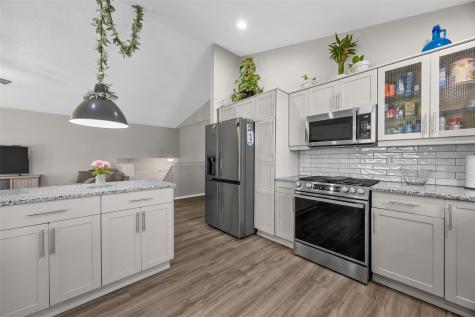 3601 Prairie Creek Road SW Cedar Rapids IA 52404