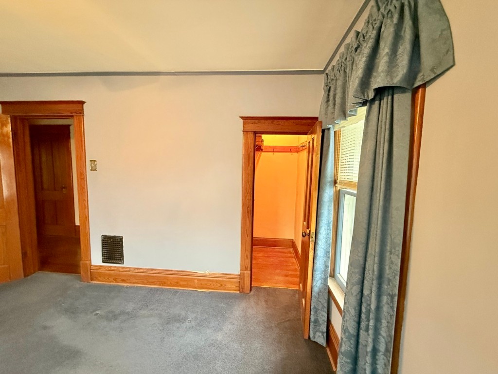 100 E Welsh Street Williamsburg IA 52361