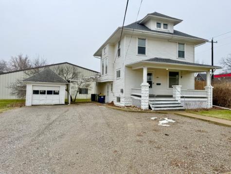 100 E Welsh Street Williamsburg IA 52361