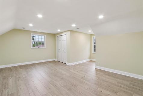 5 Hillcrest Heights Lane Mt Vernon IA 52314