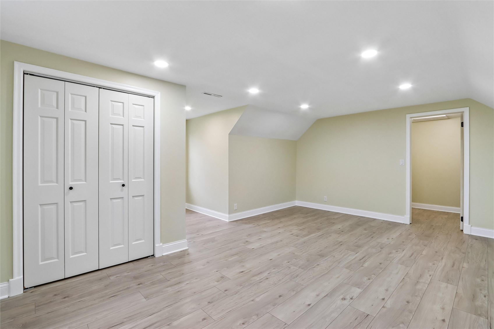 5 Hillcrest Heights Lane Mt Vernon IA 52314