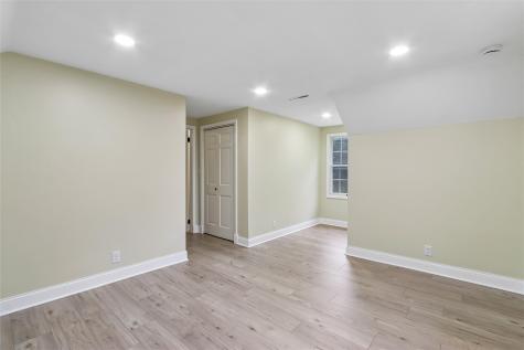 5 Hillcrest Heights Lane Mt Vernon IA 52314
