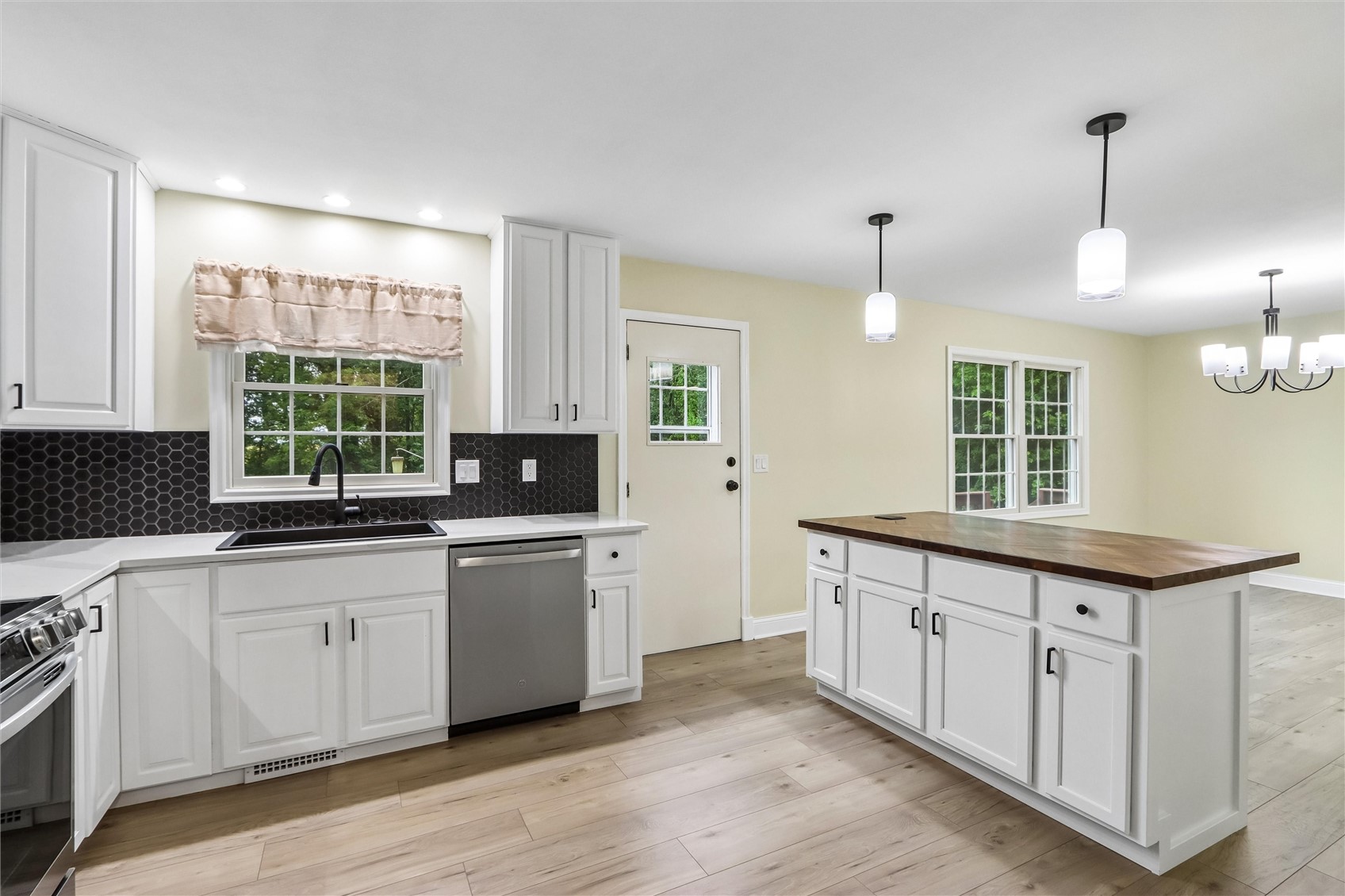 5 Hillcrest Heights Lane Mt Vernon IA 52314