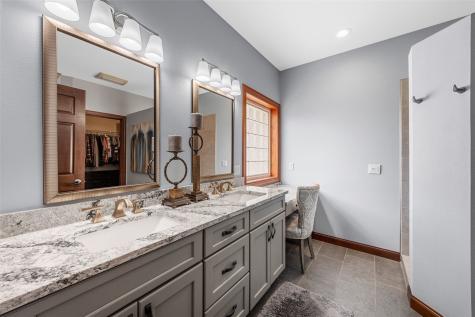 4120 Fox Hollow Court Marion IA 52302