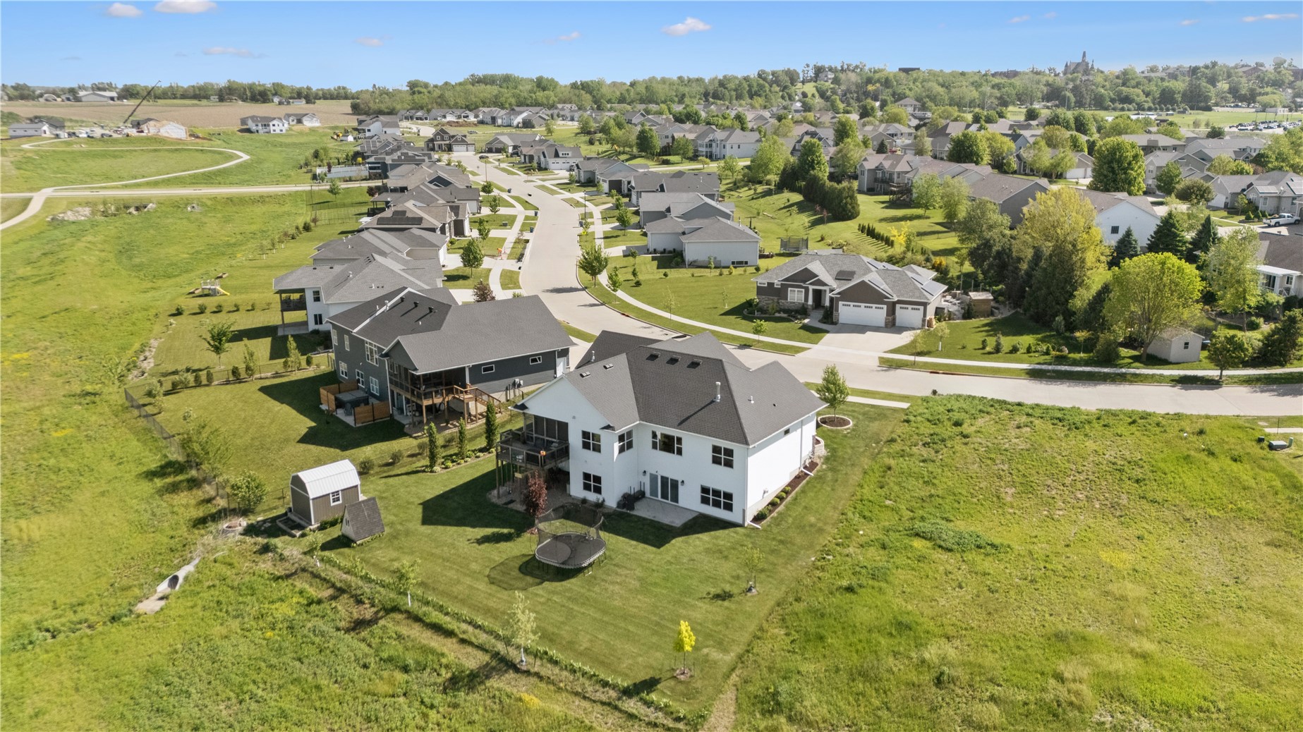 955 16th Avenue SW Mt Vernon IA 52314