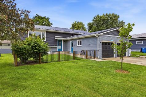 101 Candlestick Drive NE Mt Vernon IA 52314