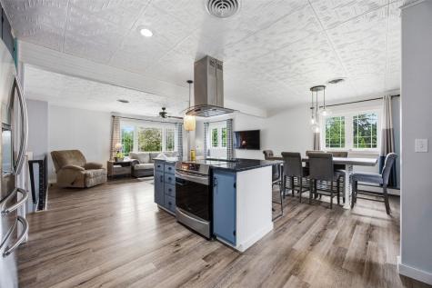 101 Candlestick Drive NE Mt Vernon IA 52314