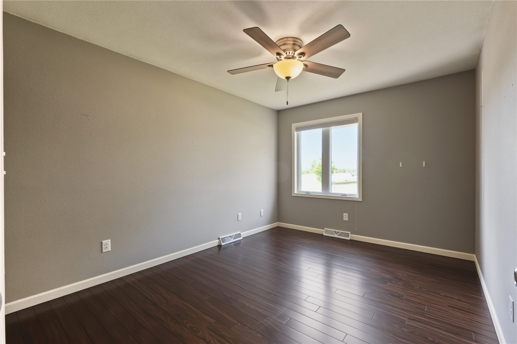 102 El Camino Real Monticello IA 52310